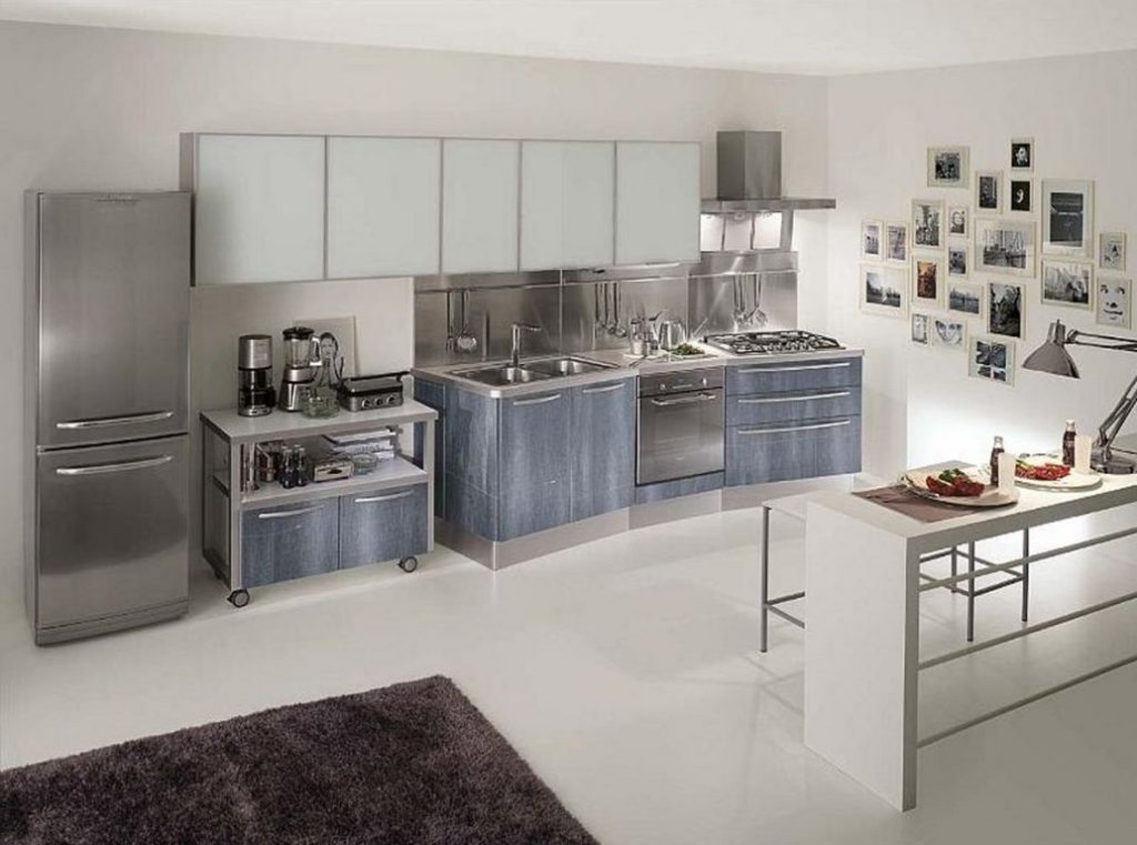 کابینت آشپزخانه metal با وسایل استیل