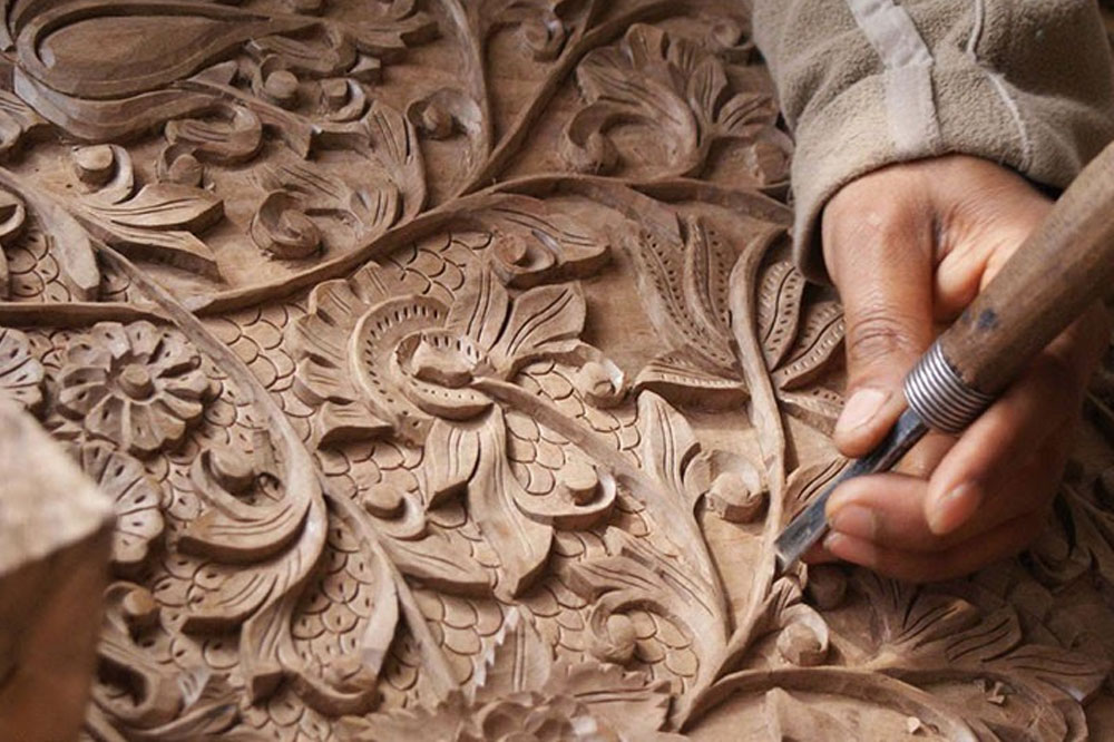 منبت کاری ایرانی هنر کنده‌کاری روی چوب