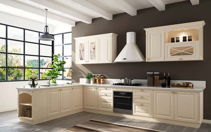کابینت آشپزخانه ممبران جدید با رنگ روشن و درهای شیشه‌ای 2021