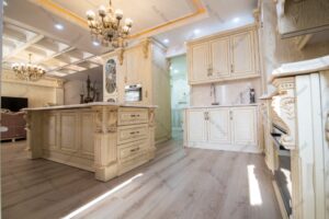 مدل کابینت سبک سلطنتی با تزئینات برجسته