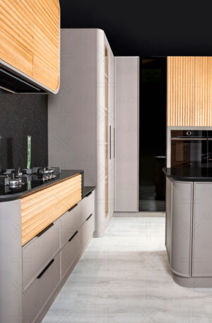 کابینت آشپزخانه با طراحی انحنادار