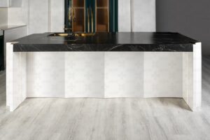 کابینت مدرن بدون دستگیره با طراحی منحنی سفید