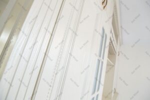 کابینت چوبی سفید آشپزخانه