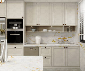 آشپزخانه نئوکلاسیک با کابینت‌های سفید