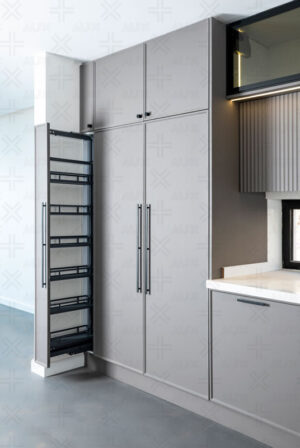 طراحی داخلی آشپزخانه با رنگ‌های خنثی