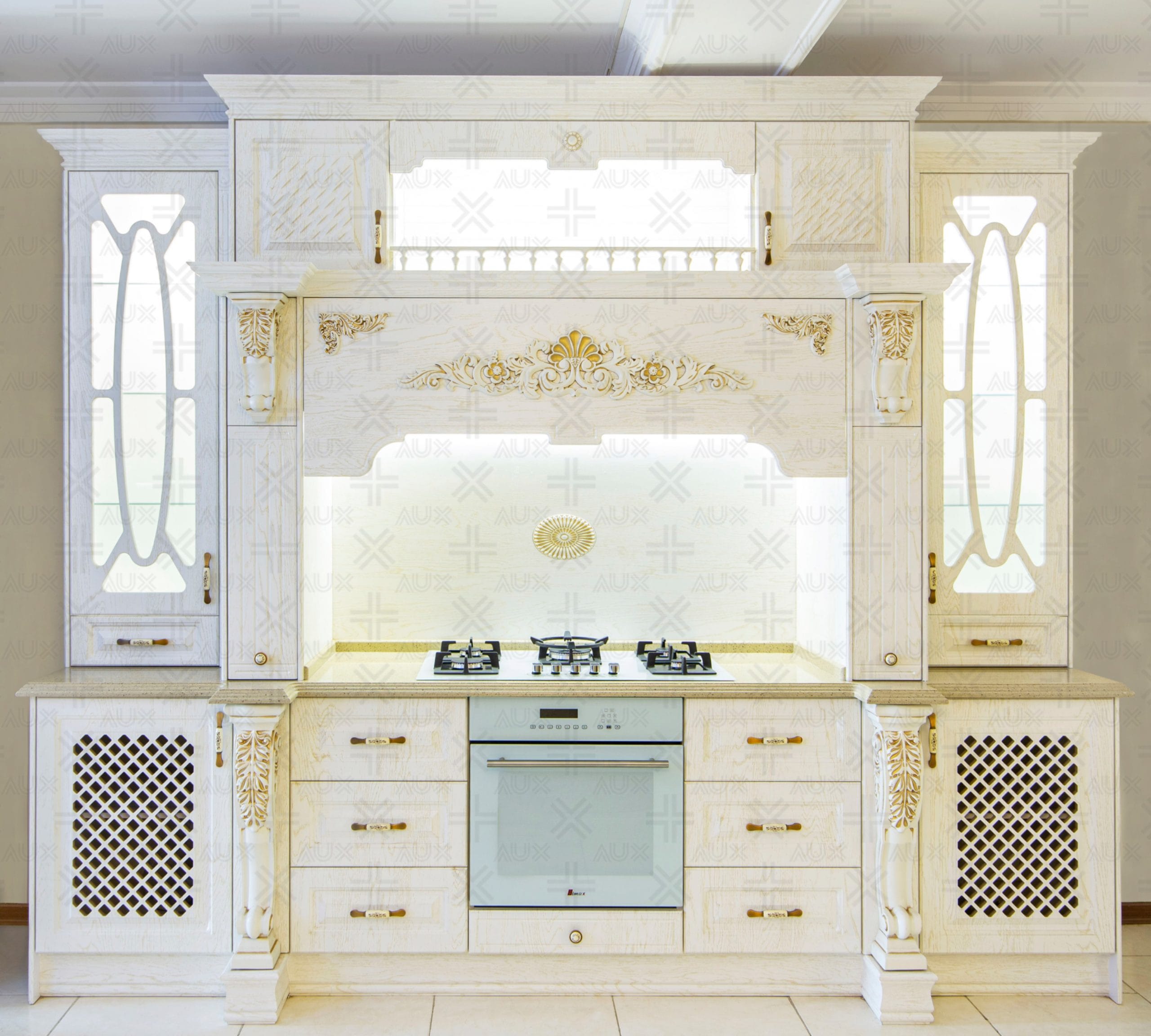 کابینت ممبران سفید با تزئینات طلایی منبت‌کاری شده و طراحی کلاسیک در اطراف گاز رومیزی