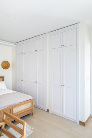 کمد دیواری کلاسیک سفید