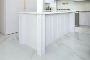 فضای جزیره آشپزخانه نئو کلاسیک