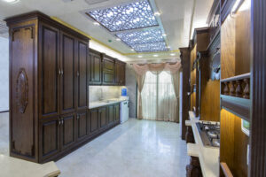 کابینت روکش چوب مدل ۶۷۴