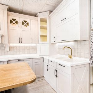 کابینت و جزیره نئوکلاسیک